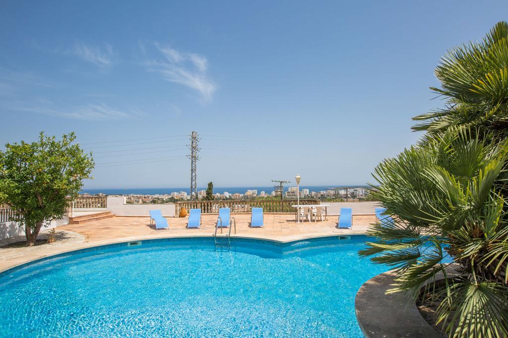 Villa Na Penyal Cala Millor  Esterno foto
